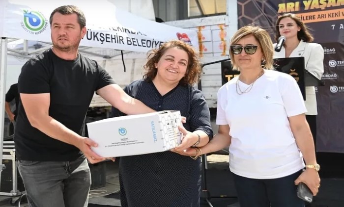 Tekirdağ Büyükşehir’den Arıcılara Destek